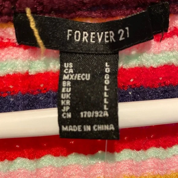 🌈 Forever 21 - Rainbow Striped Cropped Long Sleeve cozy Sweater. Size Large - Picture 4 of 4